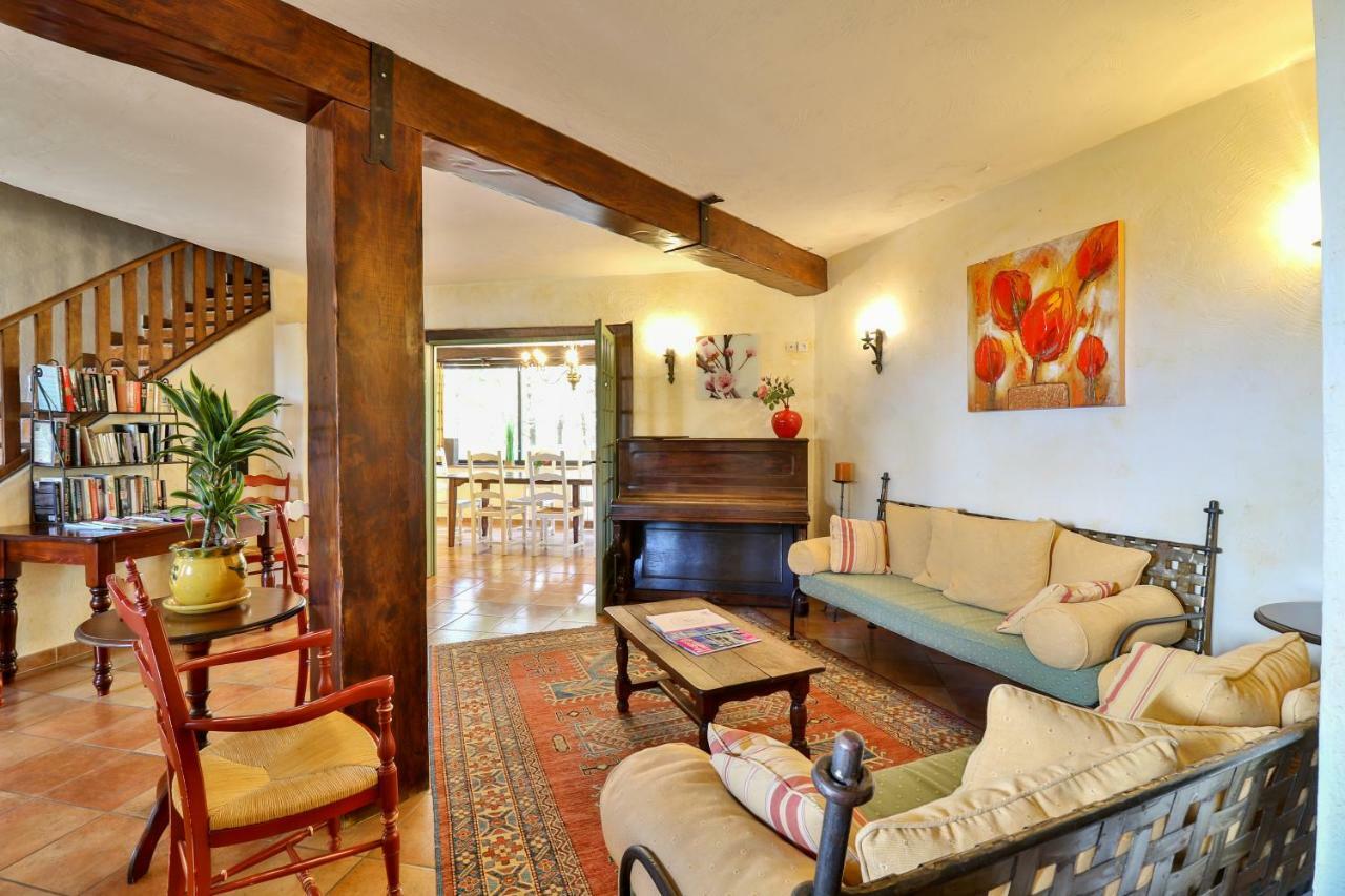 L'Estirado Des Adrets Hotel Les Adrets-de-l'Estérel Eksteriør billede